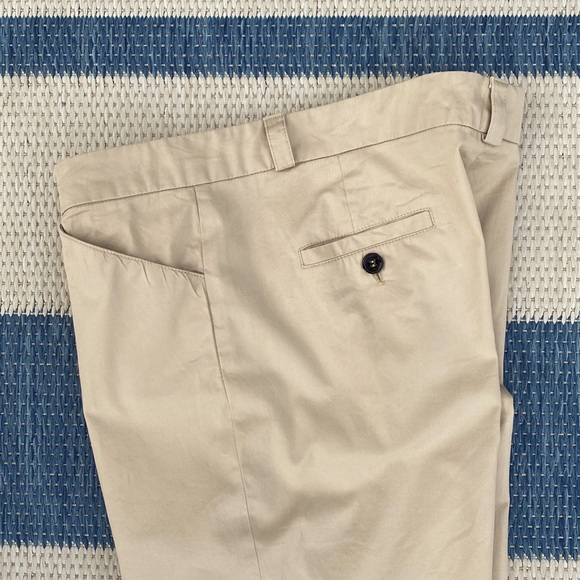 Burberry Womens Kahkis🔥 Classic Tan w/ Nova check interior detailing, FLAWLESS! - Picture 4 of 16